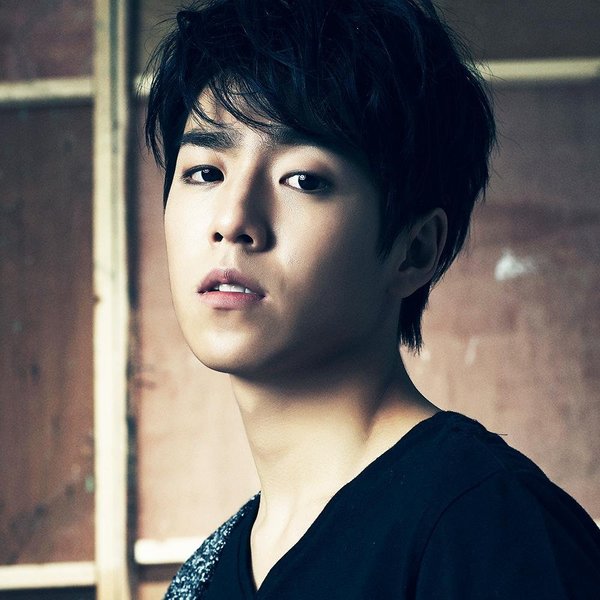 Lee Hyun Woo