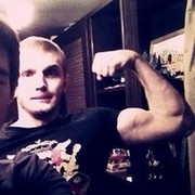 This is Makcэ ^^ on My World.